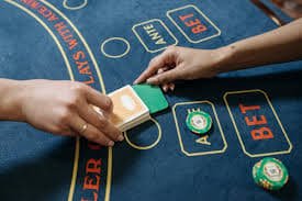 Lucky Number draw interface showing numbered balls